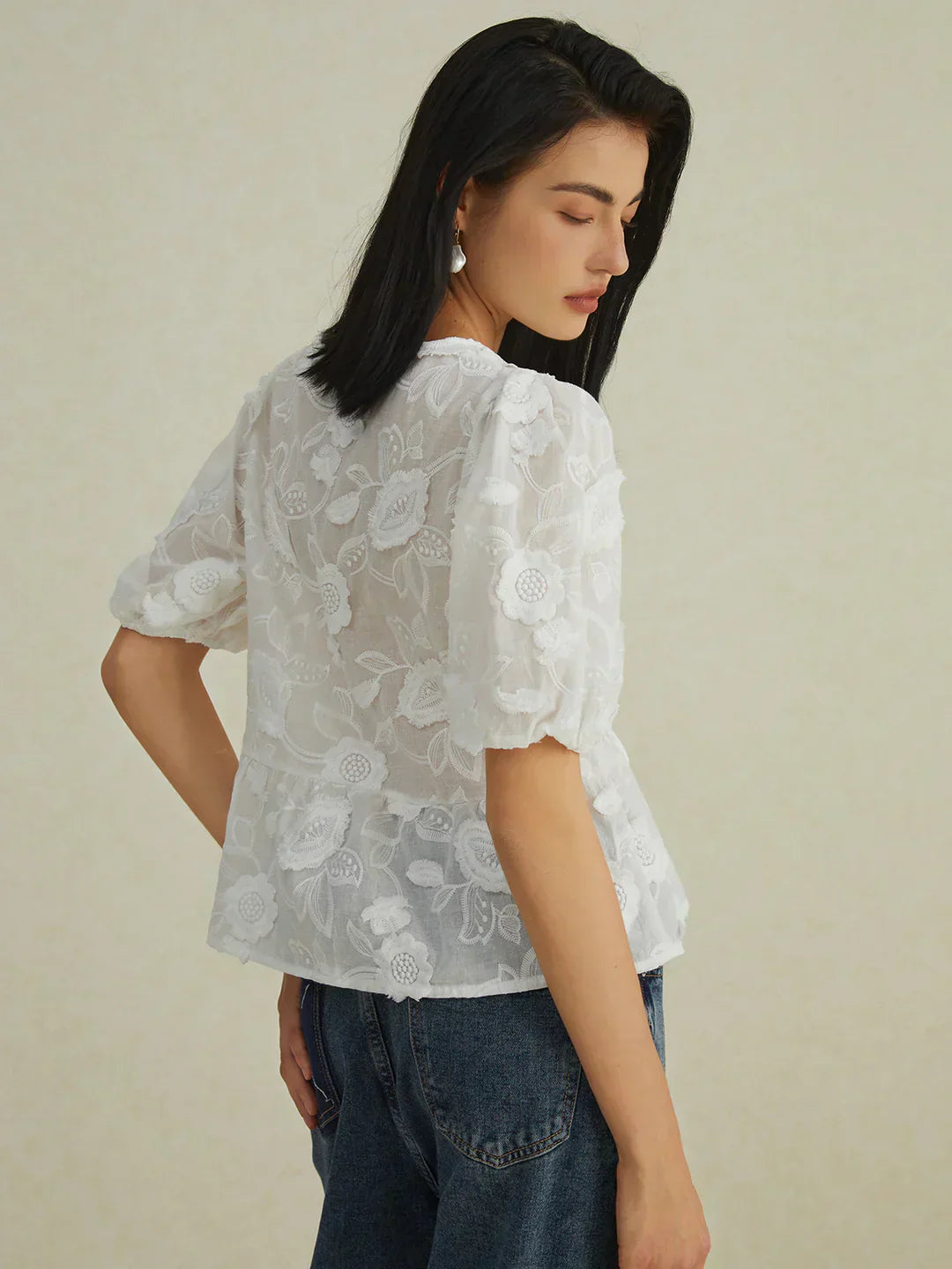 Clara Mode Leichte Stickerei Bluse mit Puffärmeln Damen – Apparel & Accessories > Clothing > Clothing Tops > Blouses für Damen (Women > Tops > Blouses & Shirts > Blouses)